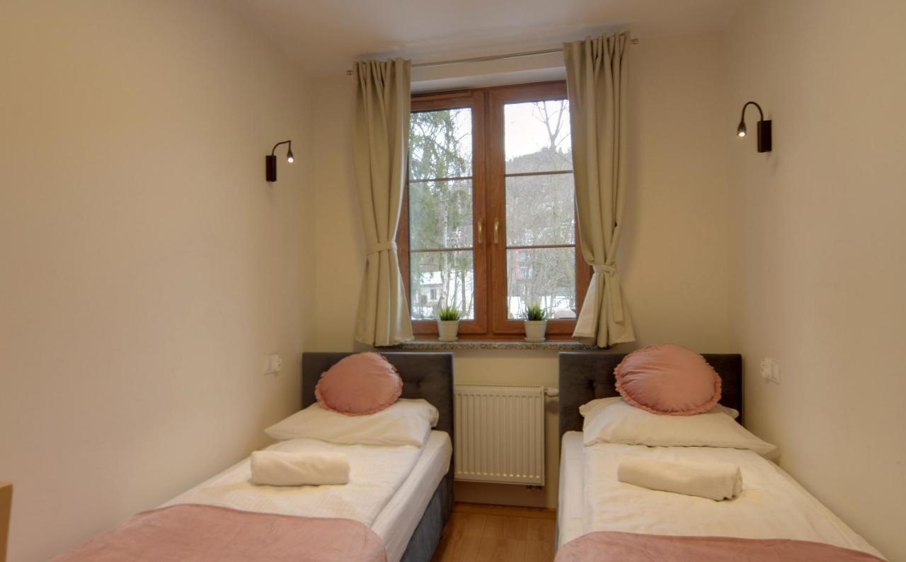 Apartamenty Sun & Ski Willa Nad Strumieniem Nadrzeczna 3D I 3E - Centrum 300M Karpacz Exterior photo